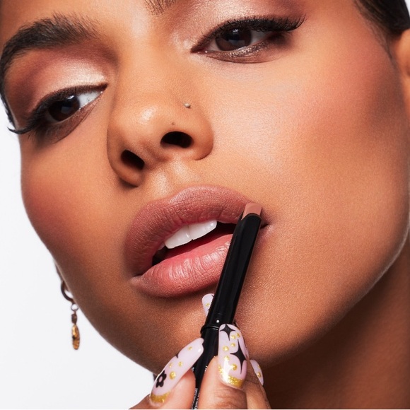 GXVE by gwen stefani pout to get real lip liner - Picture 4 of 4